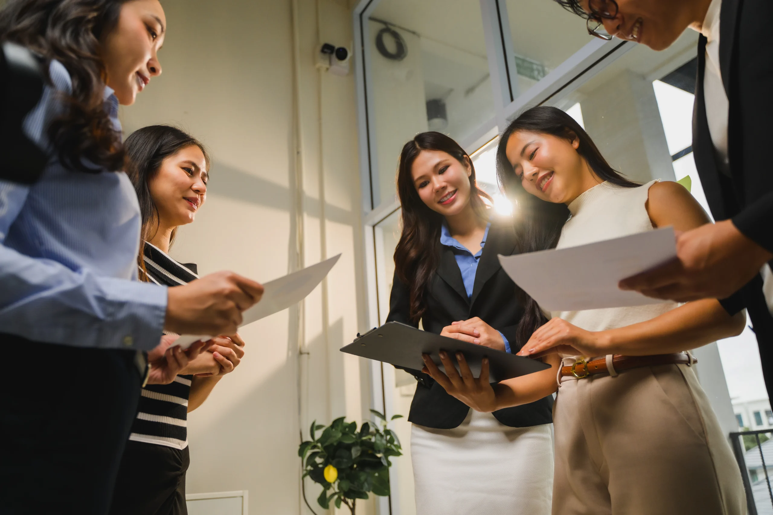 Mass Recruitment vs Outsourcing in LATAM