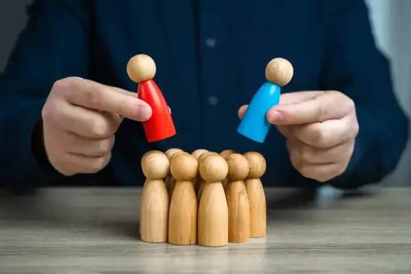 EOR vs company setup Asia in 2025